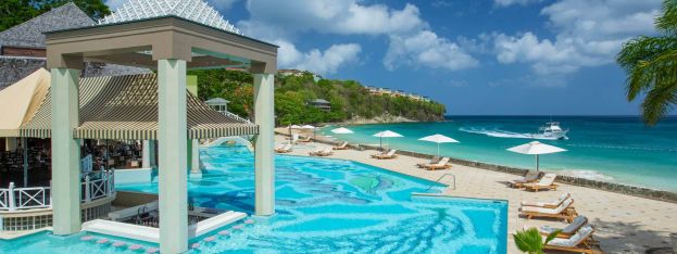 Hot News | Sandals Resorts eliminates ALL plastic straws in all Caribbean resorts | caribbeantravel.com