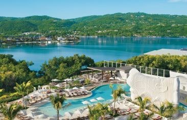 hot-news-breathless-montego-bay-resort-spa-honored