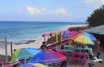 the-caribbean-daily-five-best-bahamas-beach-bars