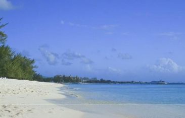 travel-log-cayman-islands-posts-strong-summer-numbers