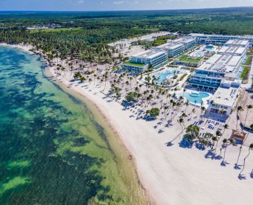 Serenade_Punta_Cana_Beach_Spa_Resort_is_a_603-suite_resort_on_Playa_Cabeza_de_Toro_Photo_Credit_Serenade_Punta_Cana
