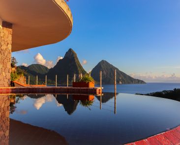 Partnering with the Antillia Brewing Company, brews with views debut at Jade Mountain Photo Credit Jade Mtn